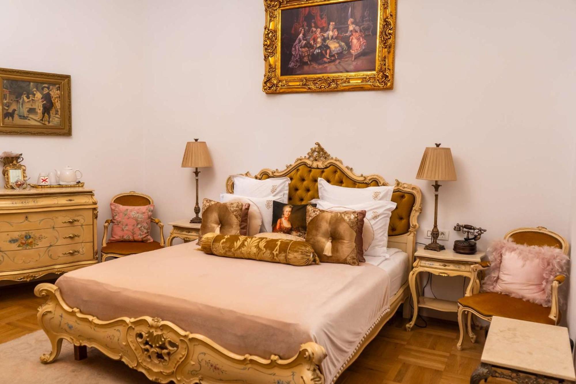 Conacul Coroanei Luxury Boutique Hotel Bükreş Dış mekan fotoğraf